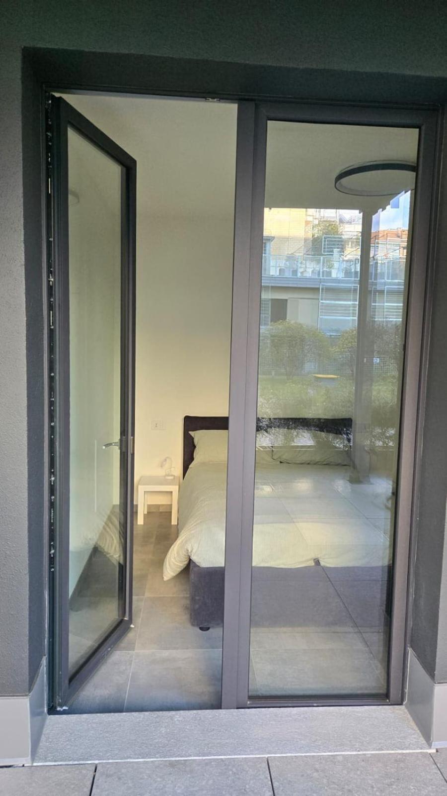 Apartmán Bilocale Con Patio Privato Turín Exteriér fotografie
